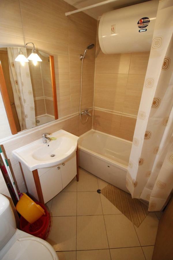 Apartment Rosi Pomorie Luaran gambar